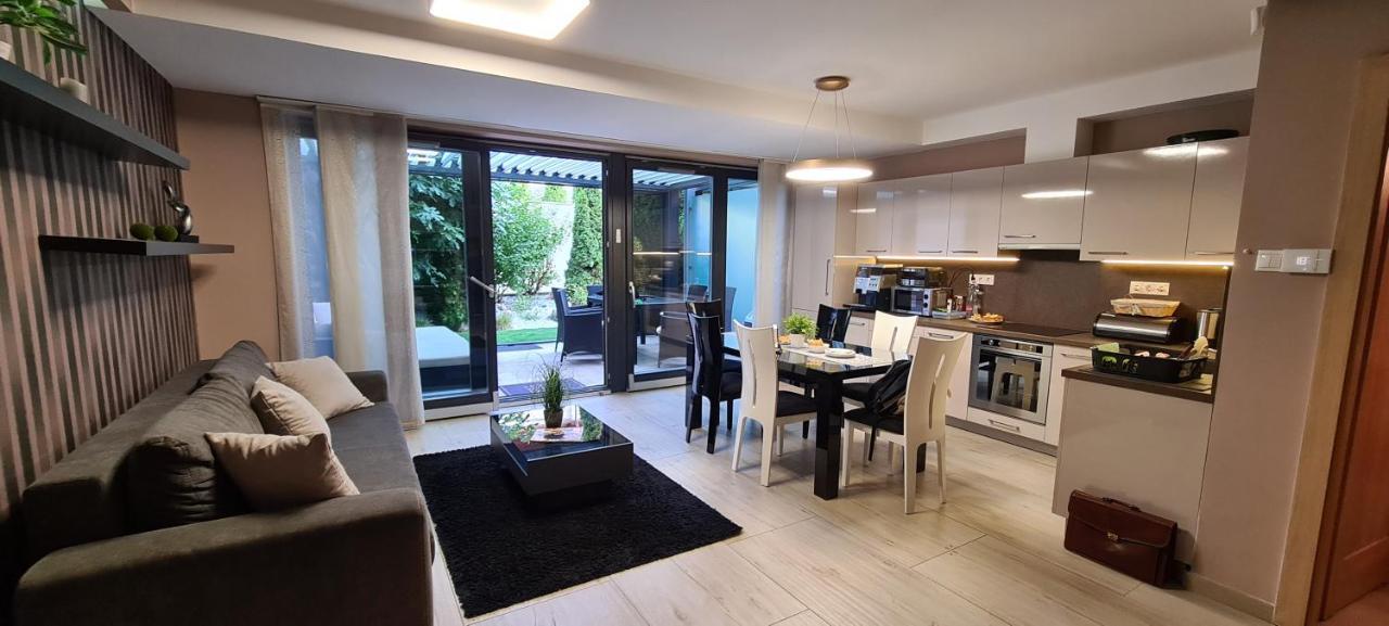 Villapark Pleasure Apartment Balatonfüred Dış mekan fotoğraf